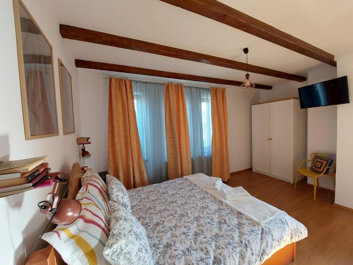 Pensiunea Vera Rîşnov Luaran gambar