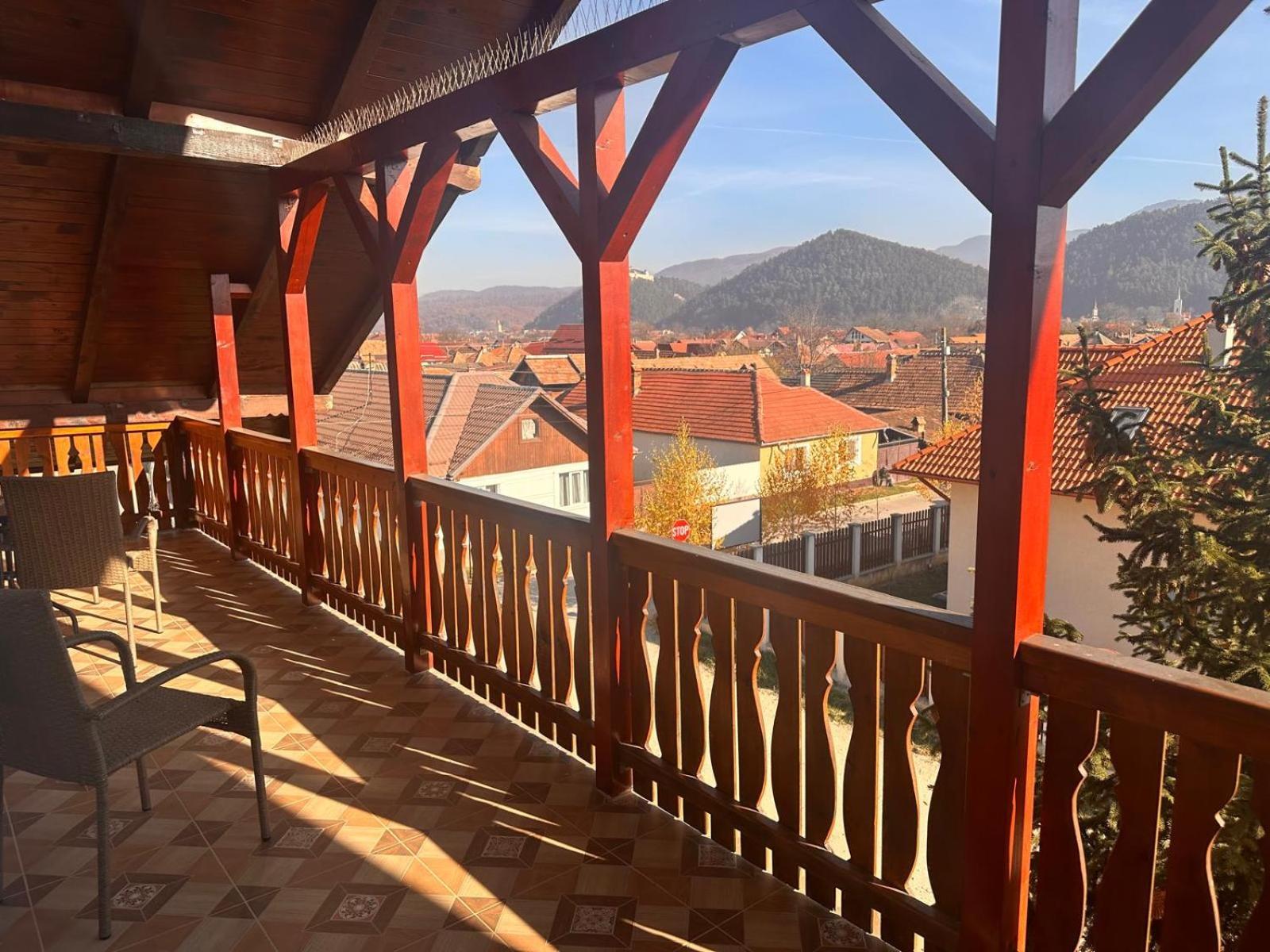 Pensiunea Vera Rîşnov Luaran gambar